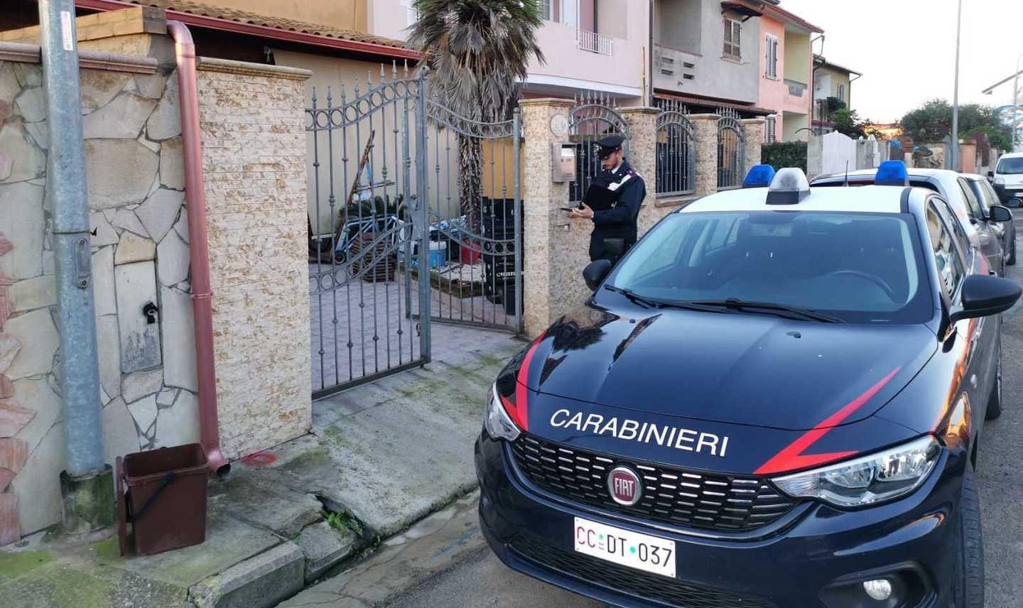 Indagano sul giro di droga: scoprono ladri e rapinatori 
