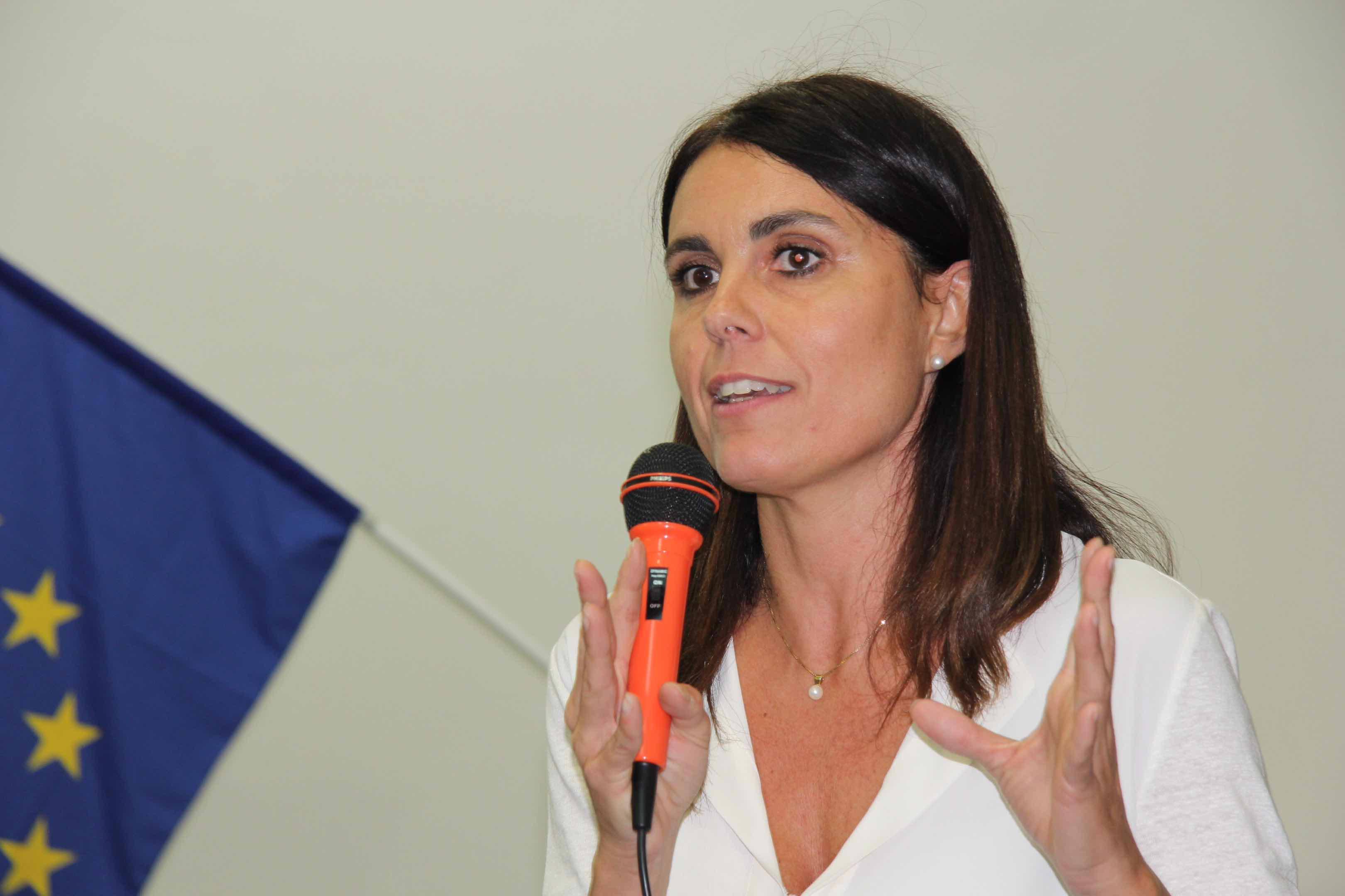 Pd, Bonafè apre alla sinistra (e alle sardine): «Ok alle primarie anche dopo il voto in Emilia» 