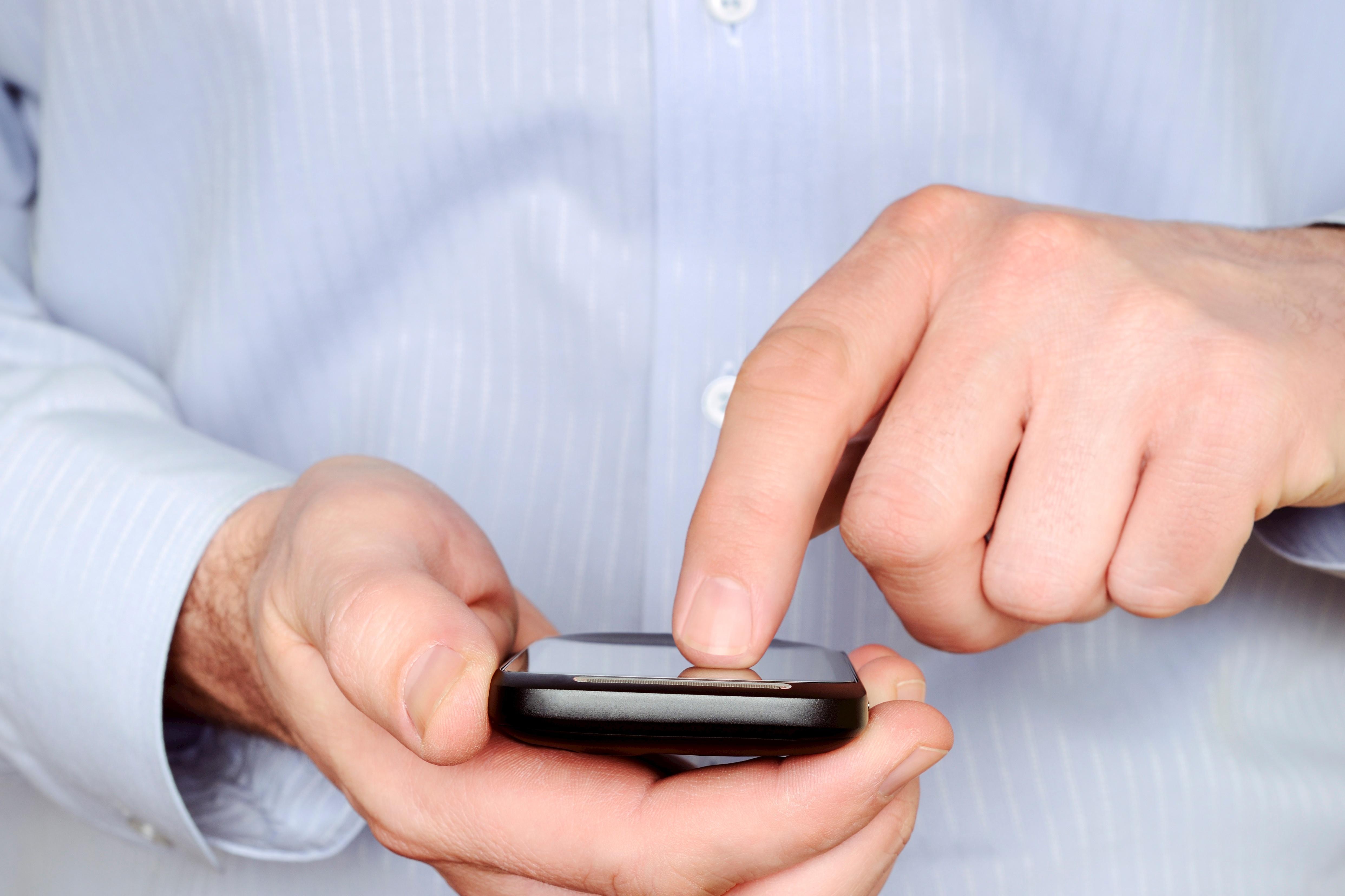 Modena, contratto telefonico tutto falso: chiesti 9 mesi per la venditrice 