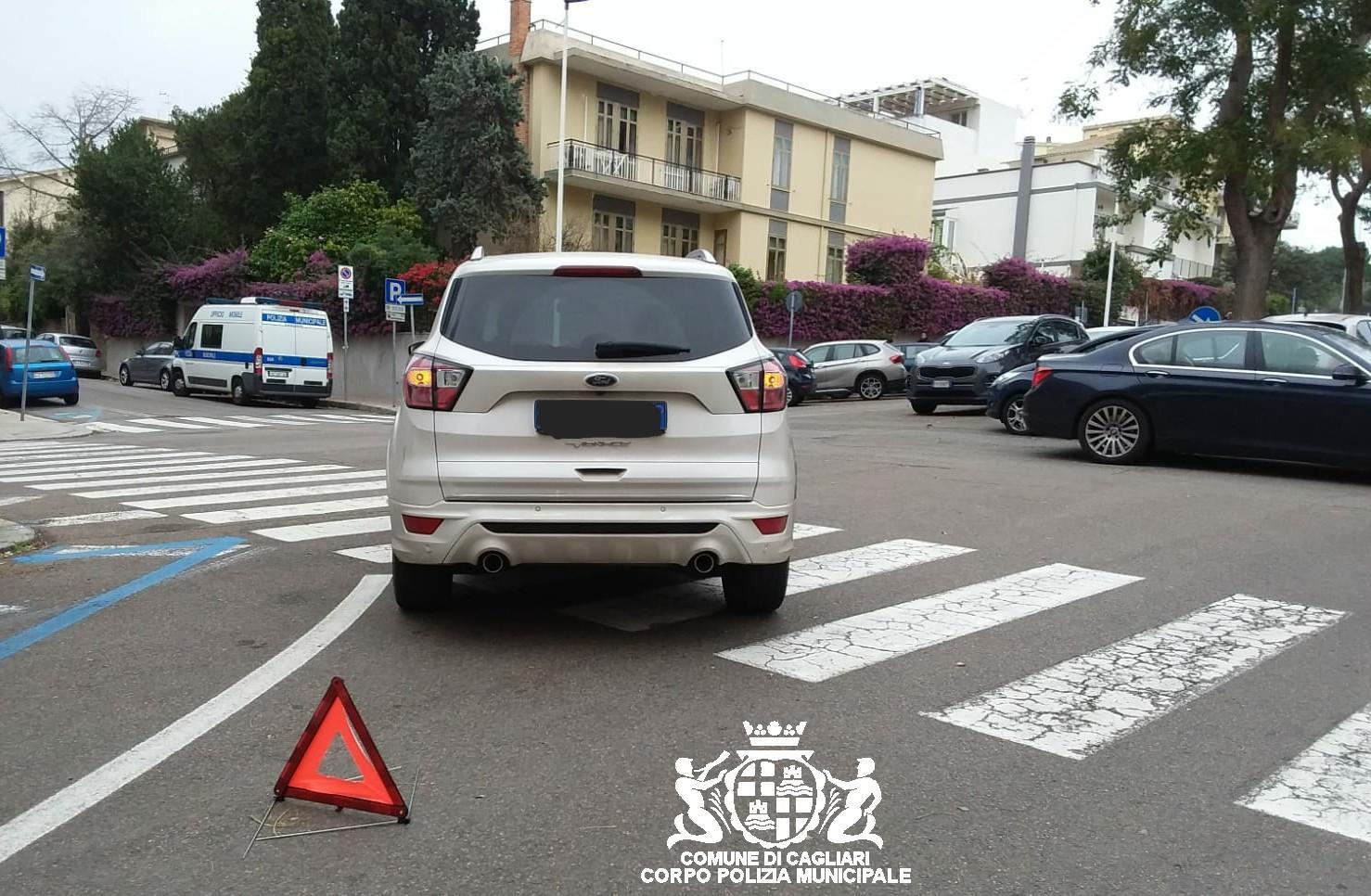 Cagliari, donna investita sulle strisce pedonali