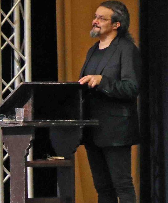 Applausi a “Stupe-fatto” il teatro contro la droga