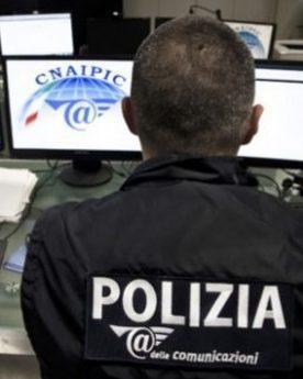 Con la sua “prepagata” prelevano a Como, ma la donna era a Sassari 