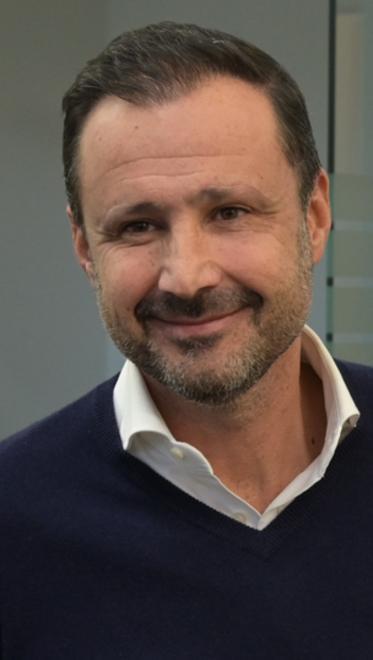 Il candidato Carlo Fagioli cerca i voti della minoranza 