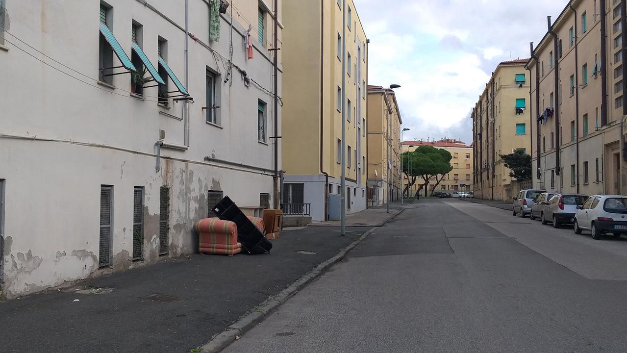 Il fascismo mise i portieri, ora lo spaccio ha i guardiani