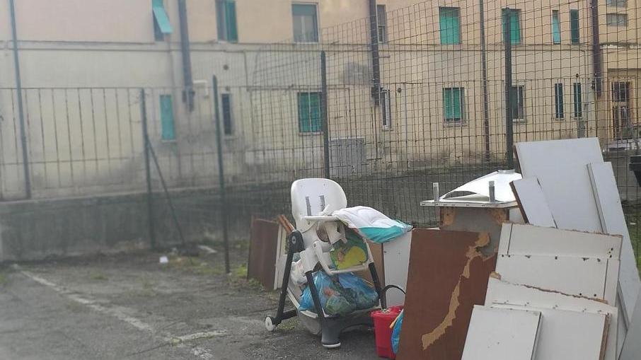 Affari sulle case occupate, parte l’esposto in Procura