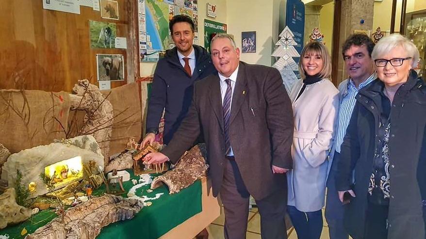 Don Franco: «Il presepe non si può imporre»