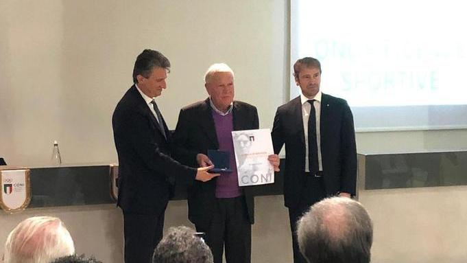 Medaglia al merito sportivo per il vecchianese Sermonti