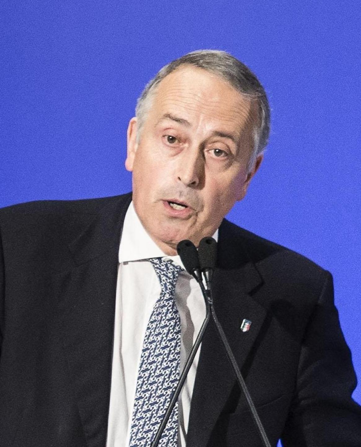 Abete commissario ad acta