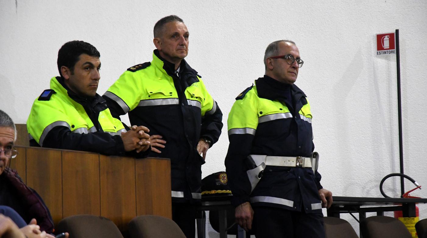 Indennità ai vigili, l’aula è compatta: «Lutzu non firmi» 