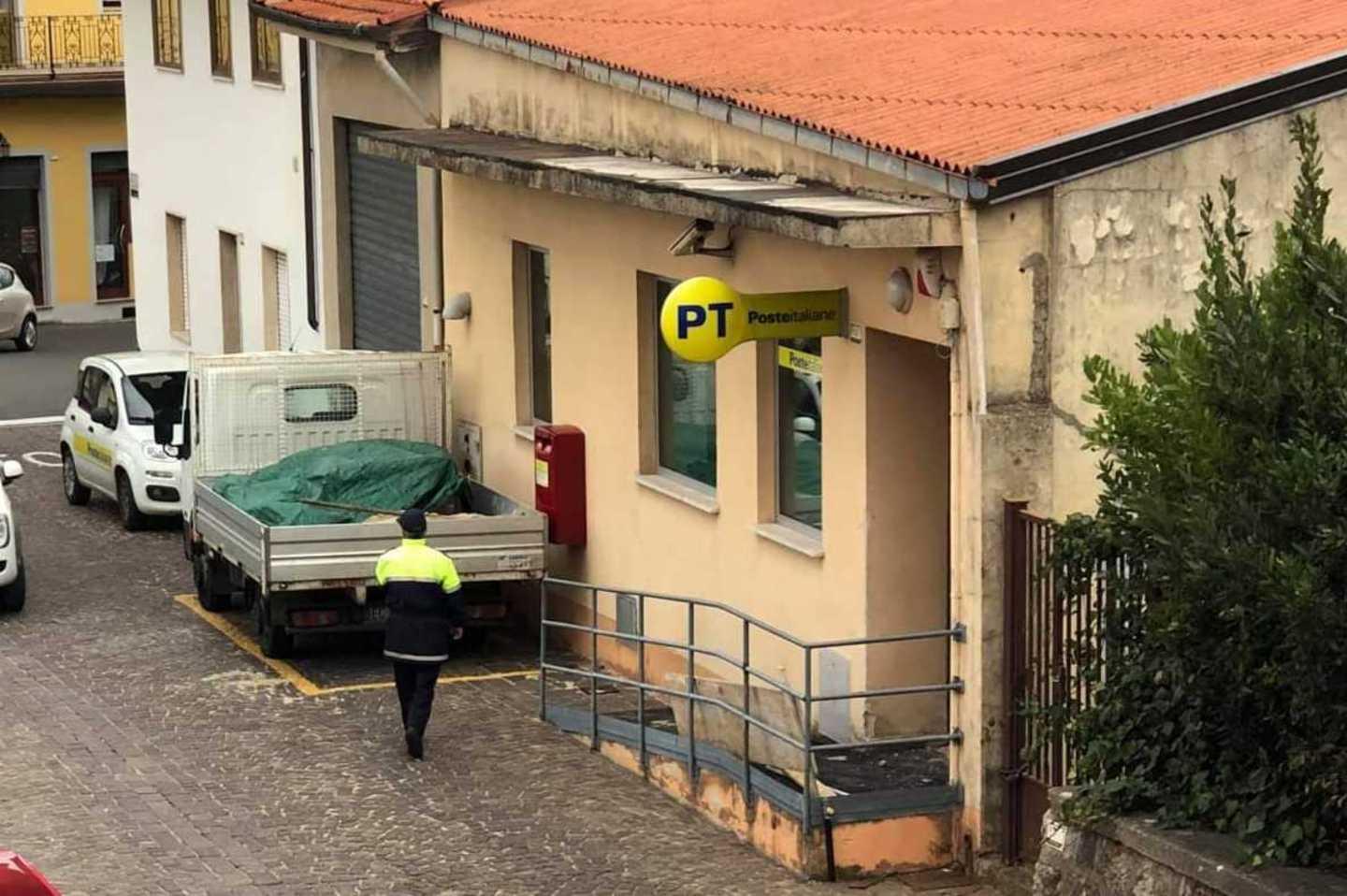 La buona notizia dopo le proteste: via ai lavori per il postamat