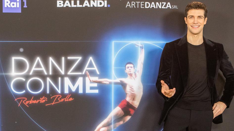 Bolle danza con tutti e... si sdoppia: «Uno show con inviti a pensare»