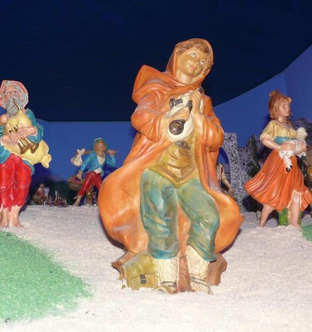 Chiesa dei Legnaioli, si ripete da oggi la magia del presepe 