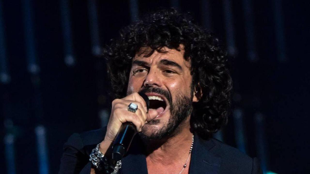 Francesco Renga in concerto con il suo nuovo album
