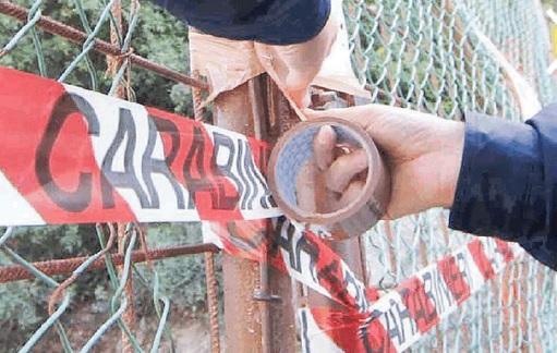 La sentenza: «Via del Limoncino è strada privata», ora la discarica resterà chiusa 