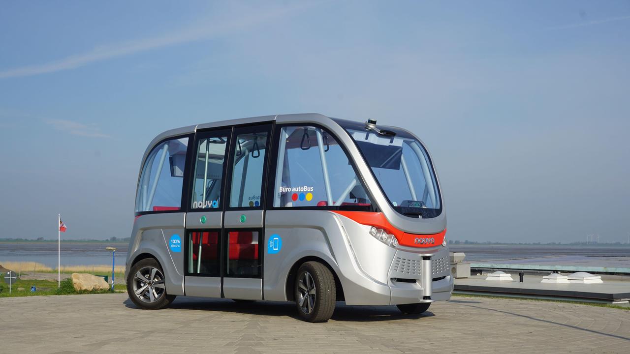 Un modello di minibus che potrebbe essere utilizzato a Forte dei Marmi