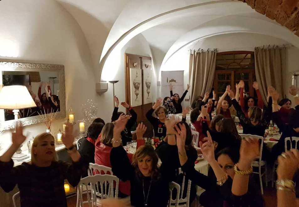 Cena degli auguri per avvocate