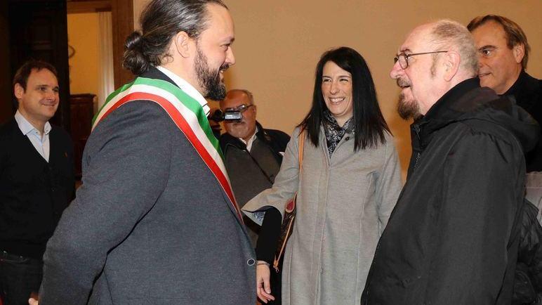 Anderson e Griminelli posano il primo fiore del Parco della musica I giovani protagonisti