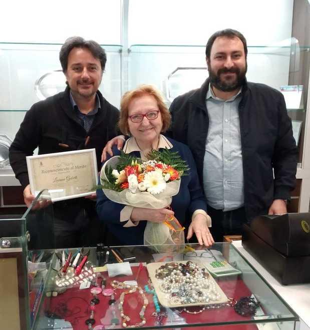 Dopo 72 anni lascia l’orafa Luciana