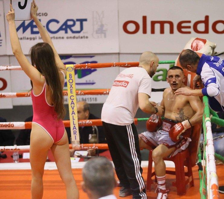Santo Stefano pugilistico stellare al pala hockey con lo Spartano De Bianchi