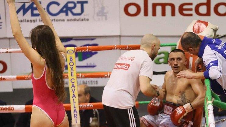 Santo Stefano pugilistico stellare al pala hockey con lo Spartano De Bianchi