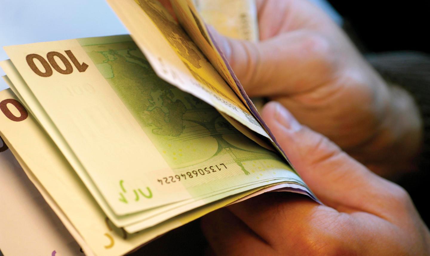 Anziane zie maltrattate, il nipote finisce a processo 