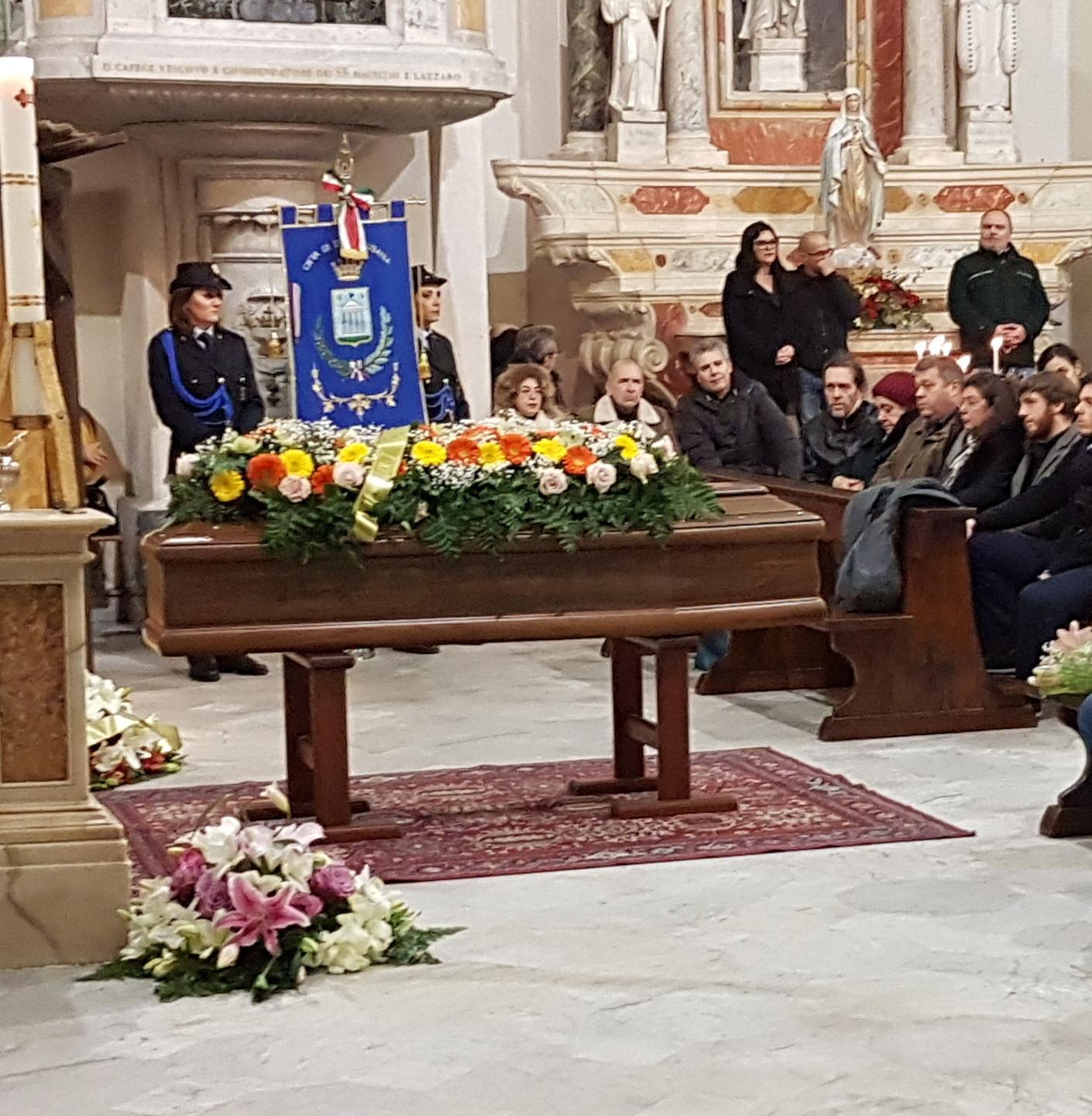L’ultimo saluto in cattedrale all’ex sindaco Tomaso Panu