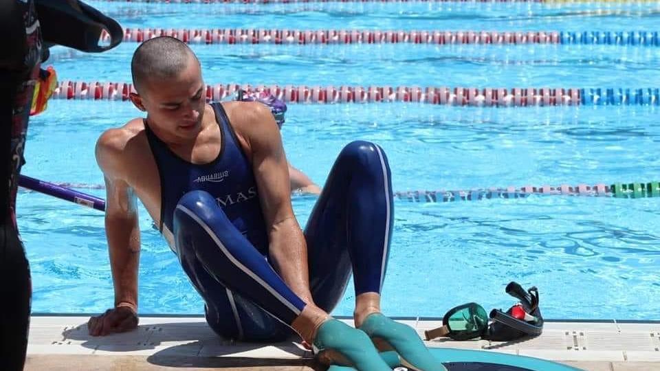 Giovane promessa del nuoto muore in incidente stradale, fissati i funerali