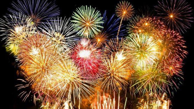 Happy New Year - La playlist per ballare in attesa del 2020 