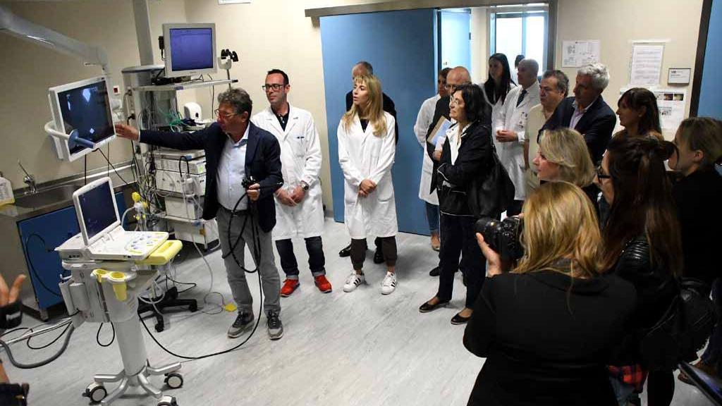 L'inaugurazione dell'endoscopio al Noa