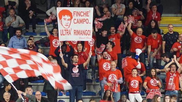 Calci vince il derby coi Lupi in un PalaParenti gremito da oltre mille spettatori