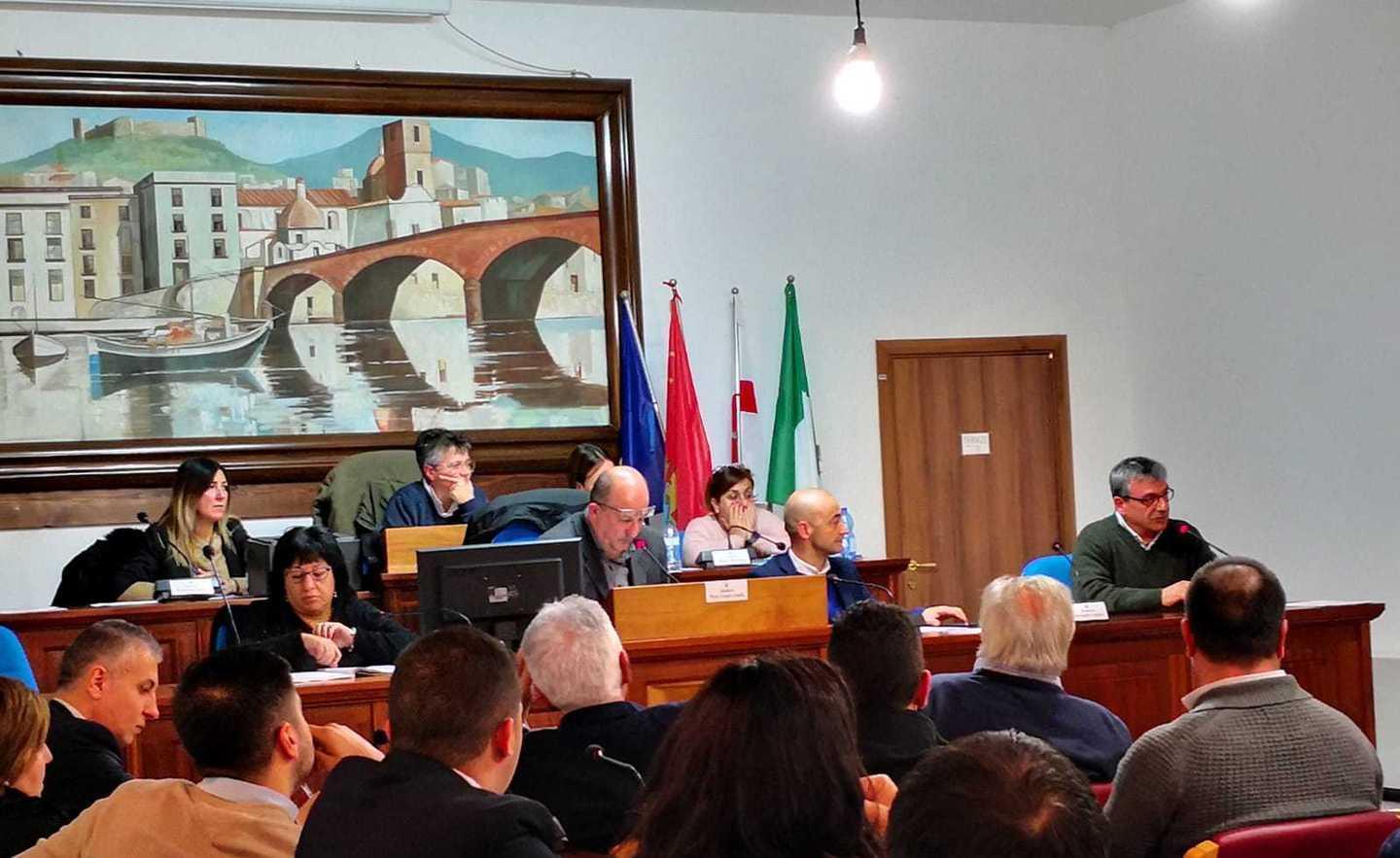 Bosa, tutti uniti per salvare la sanità 