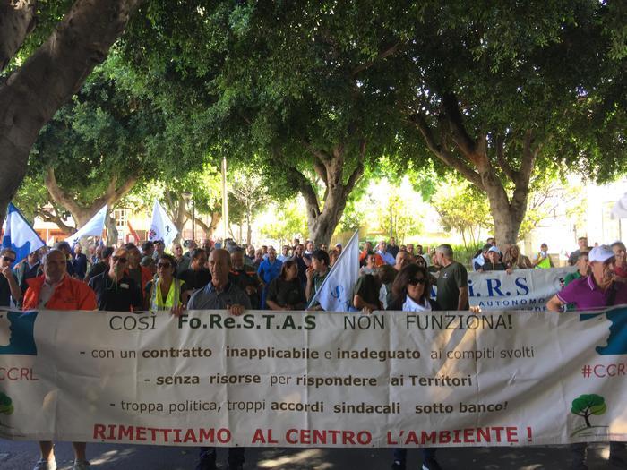 Stabilizzazione dei lavoratori di Forestas: sindacati sul piede di guerra