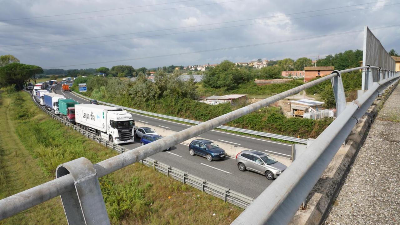 Nel prossimo decennio dateci una superstrada