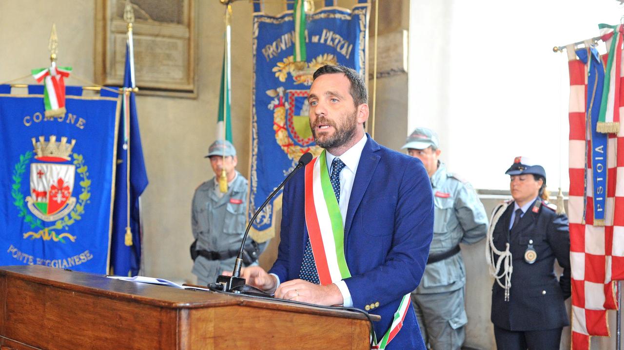 Il sindaco di Pistoia Alessandro Tomasi
