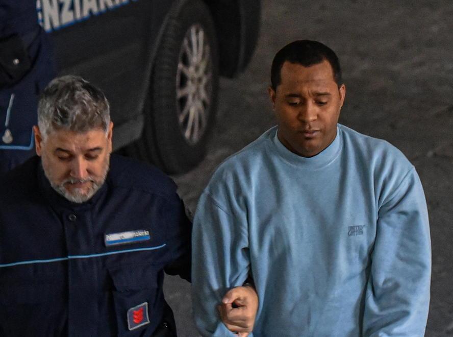«Sono stato io a sparare»: la confessione Lo scambio droga-soldi finito nel sangue 