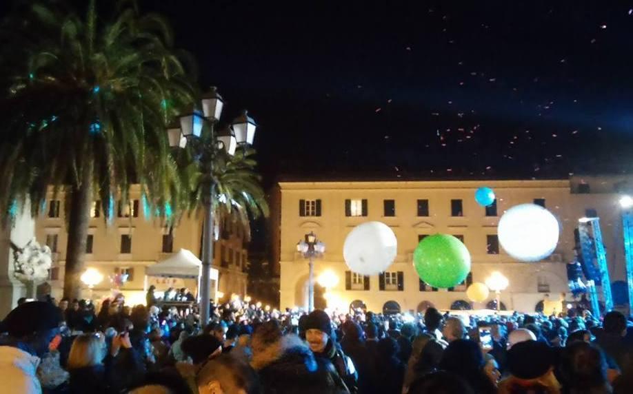 Sassari, marcia indietro sui botti: la protesta degli animalisti 