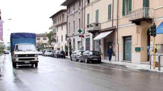 Cinque multe al giorno con le telecamere sull’Aurelia