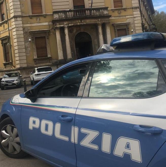 Anziano uccide la moglie e poi si suicida con il fucile da caccia