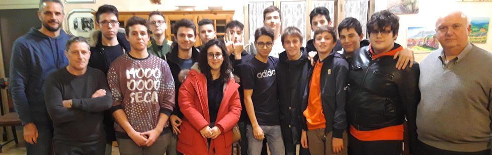 Nuovi arbitri arruolati 16 giovani fischietti pronti al debutto sui campi in provincia