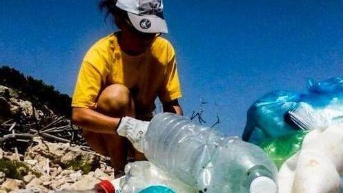 Stop alle plastiche e Aurelia sicura Ecco il decalogo di Legambiente