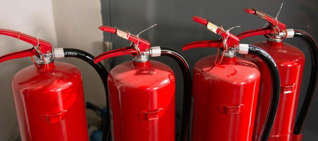 Modena, scoperta truffa con certificati sugli estintori fasulli.