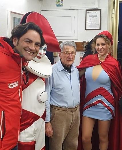 Chiude il barbiere della Darsena che ha fatto i capelli a mezzo mondo 
