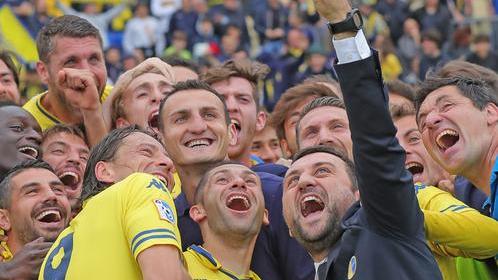Quell’incrollabile passione per il Modena dei tifosi canarini. E il botteghino sorride