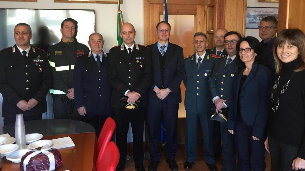 Il commissario incontra le forze dell’ordine, impegni per l’anno nuovo