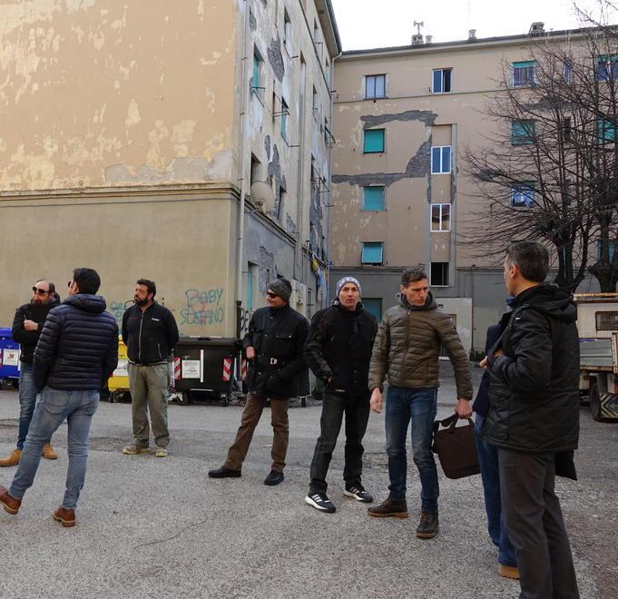 Gli abusivi della Chiccaia sistemati alla Misericordia 