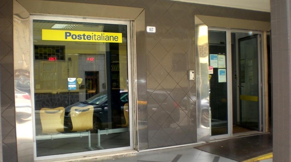 Agitazione sindacale lunghe file alle Poste