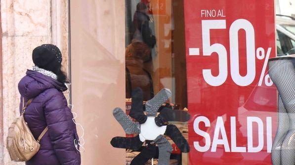 Sabato scattano i saldi nel Ferrarese Caccia all’affare ma attenti alle regole