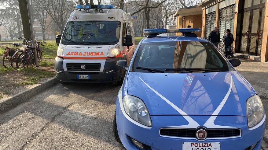 Aveva due siringhe Arrivano 118 e la Polizia