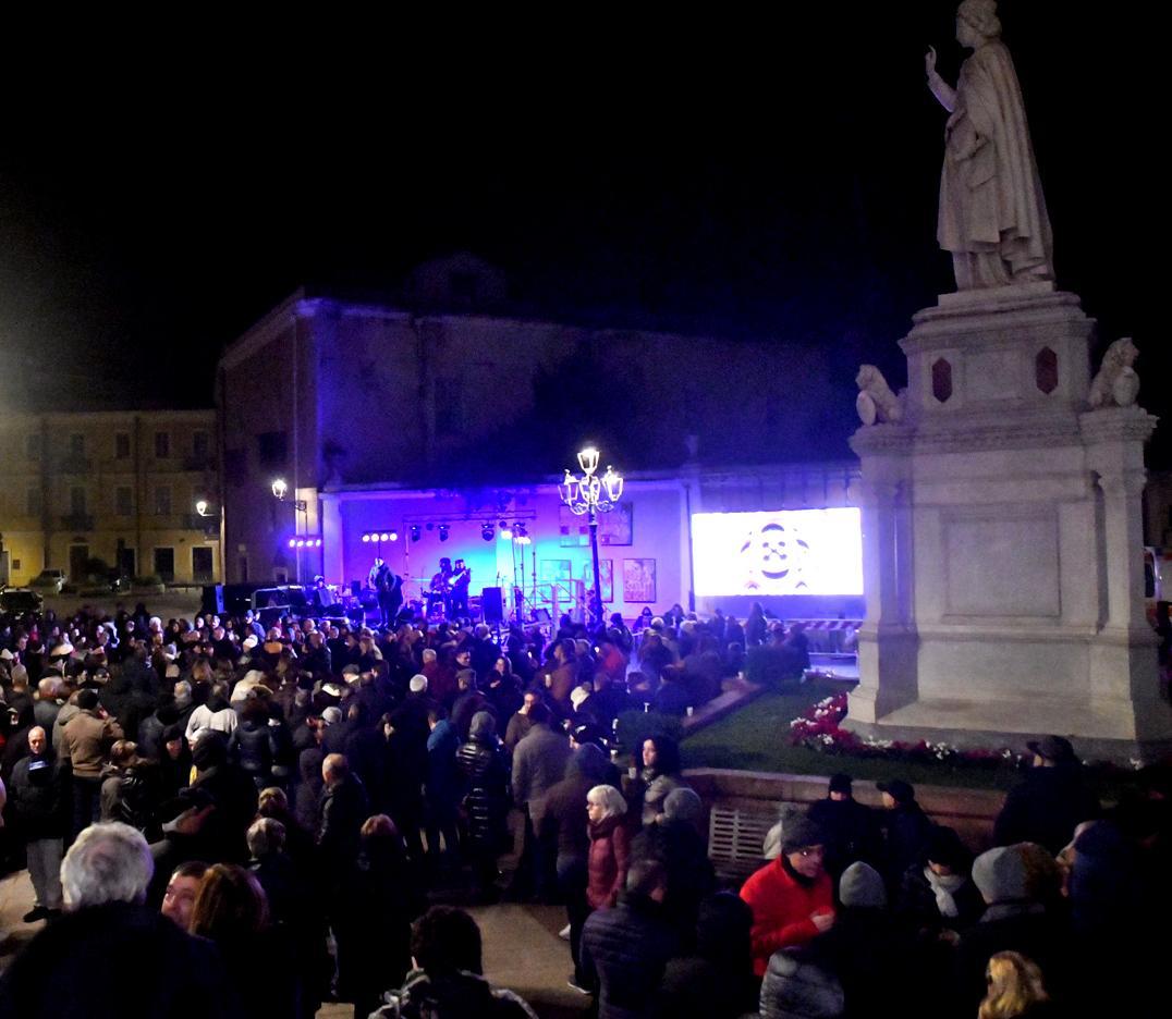 Capodanno senza eccessi in tre piazze