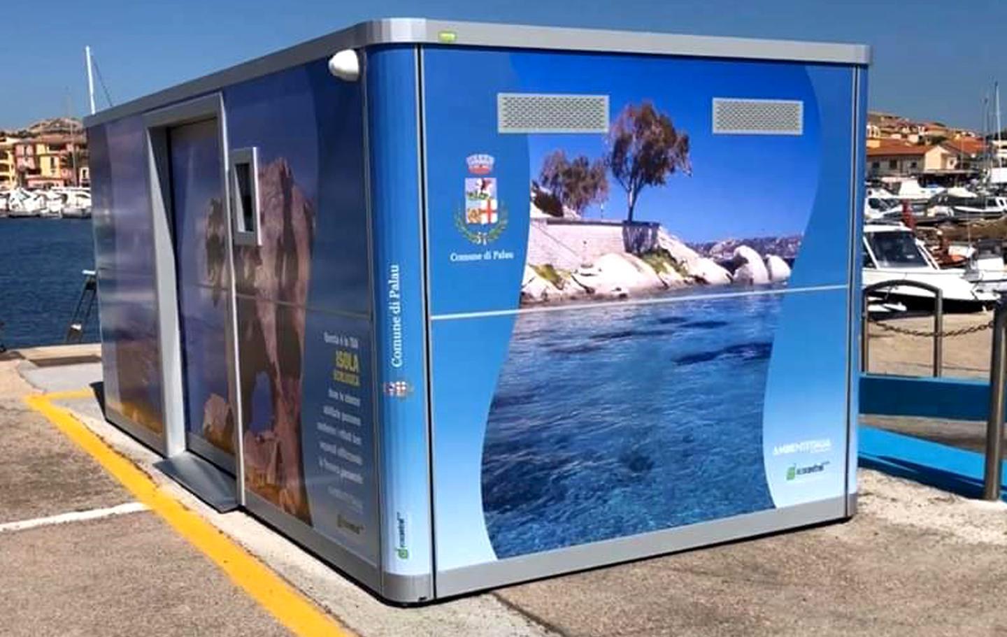 Gli spazzini del mare lavorano bene 